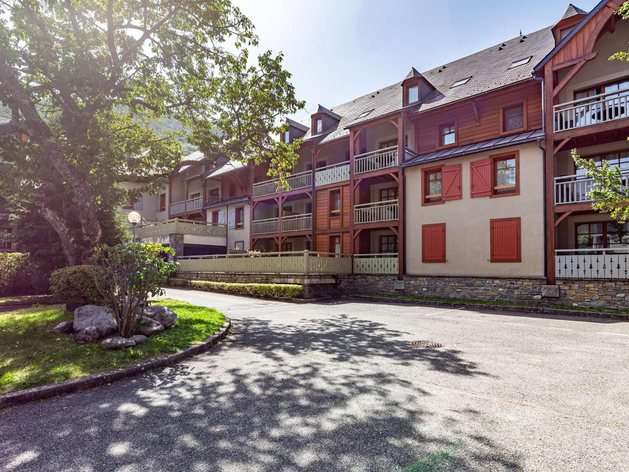Appartement 10 Pers Avec Piscine, Sauna Et Parking En Centre-Ville De Saint-Lary-Soulan - Fr-1-296-394 المظهر الخارجي الصورة
